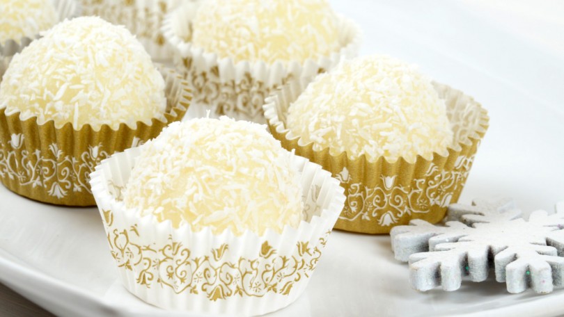 schnelle Kokoskugeln (leckere Pralinen)