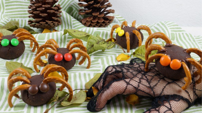 schokoladige Cake-Pop Halloween – Spinnen