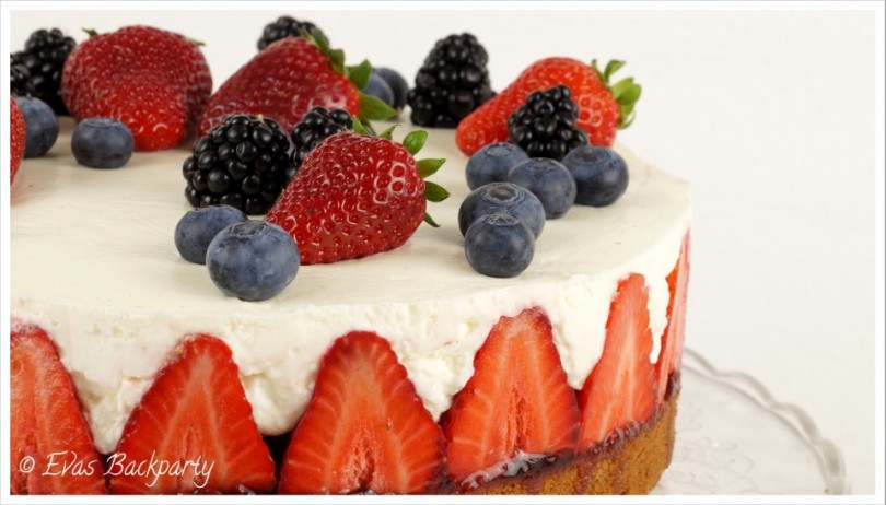 Erdbeertorte mit Schokoladenboden - EvasBackparty
