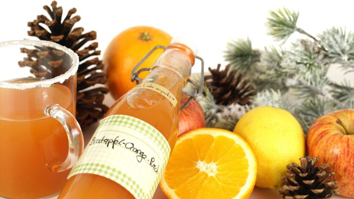 Fruchtpunsch mit Bratapfel